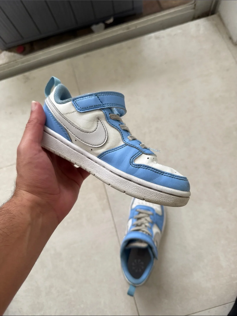 Nike Kids White and Light Blue Dunk Low-Top Sneakers